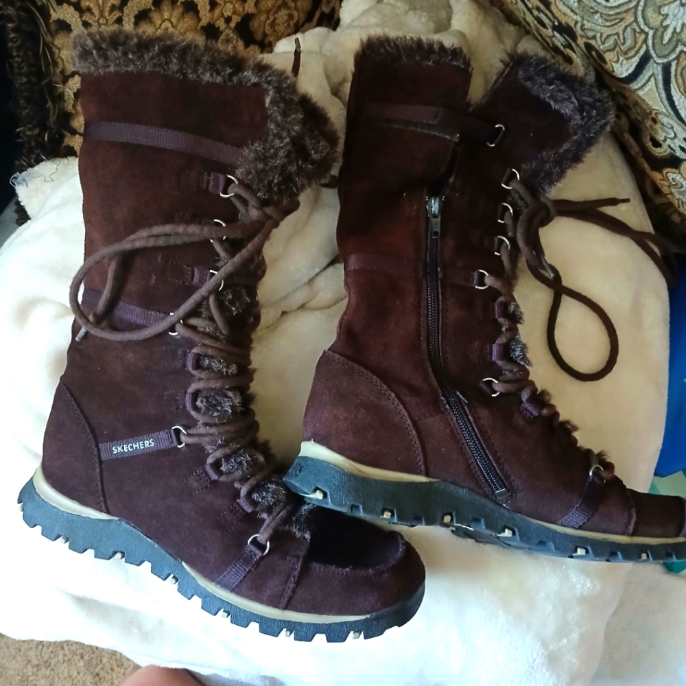 Sketchers Boots